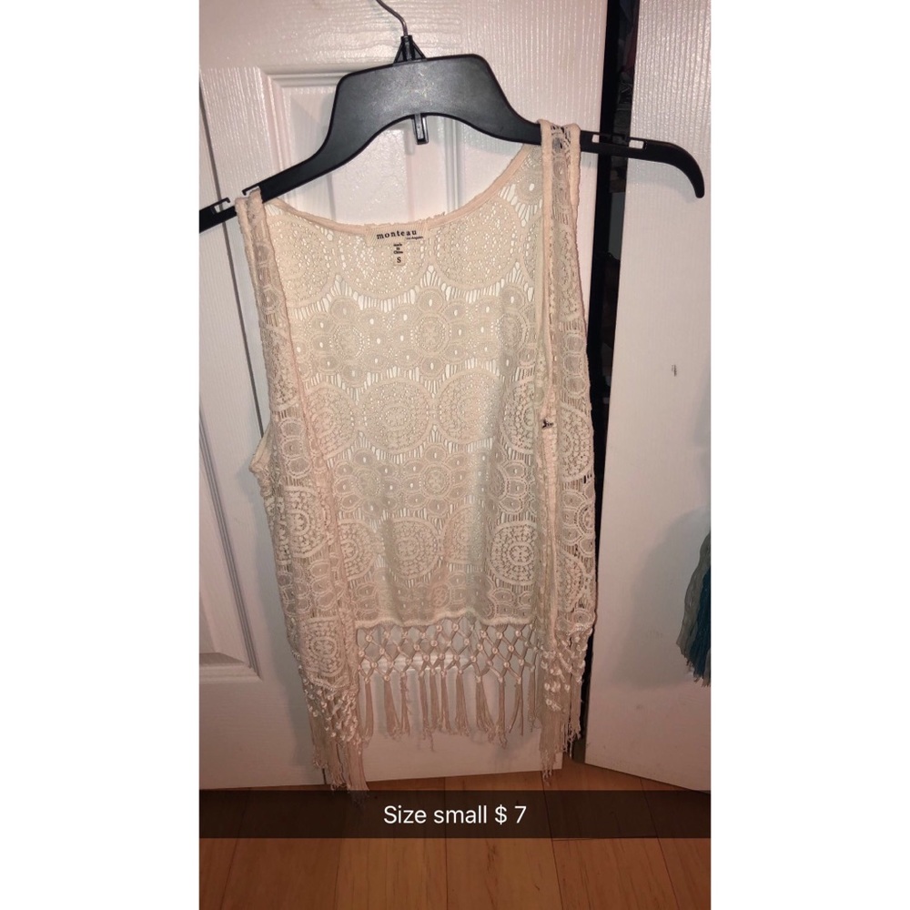 Clothes - Picture 7 of 8